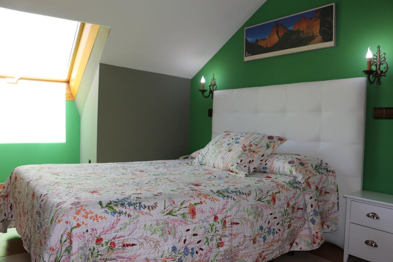 Hostal Don Jaime II Сеговия Экстерьер фото